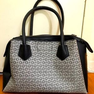 Guess purse